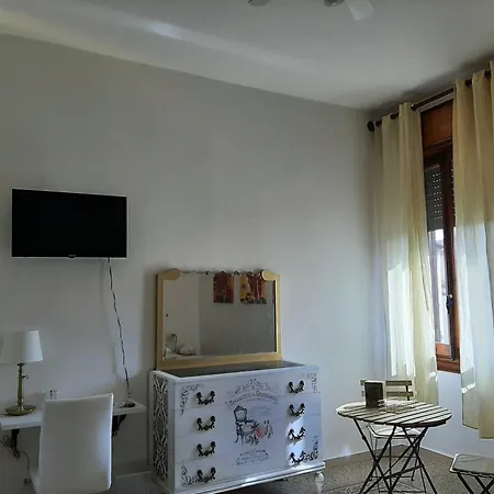 Appartamento Mary&flo House - A Due Passi Dal Centro - Free Private Parking Firenze